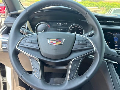 2026 Cadillac XT5 Luxury