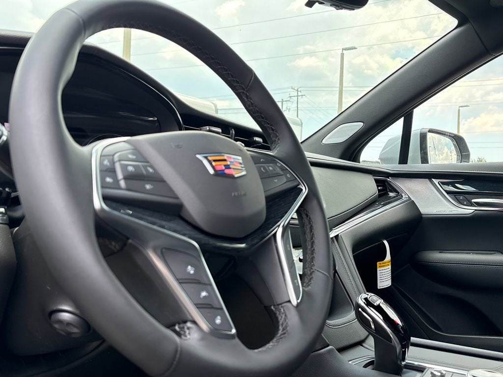 2026 Cadillac XT5 Premium Luxury