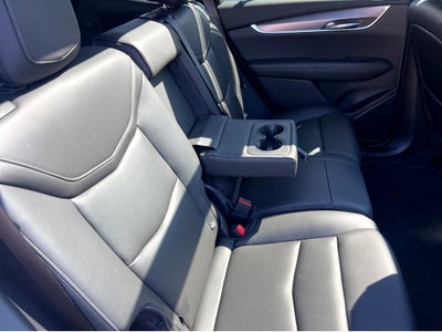 2025 Cadillac XT6 Luxury