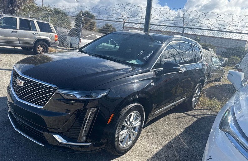 2024 Cadillac XT6 Luxury
