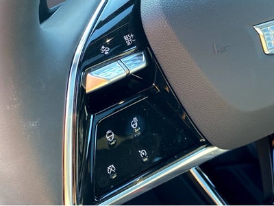 2024 Cadillac LYRIQ Luxury 2