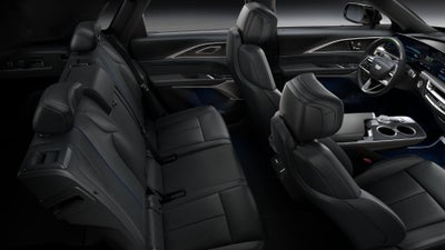 2024 Cadillac LYRIQ Luxury 2