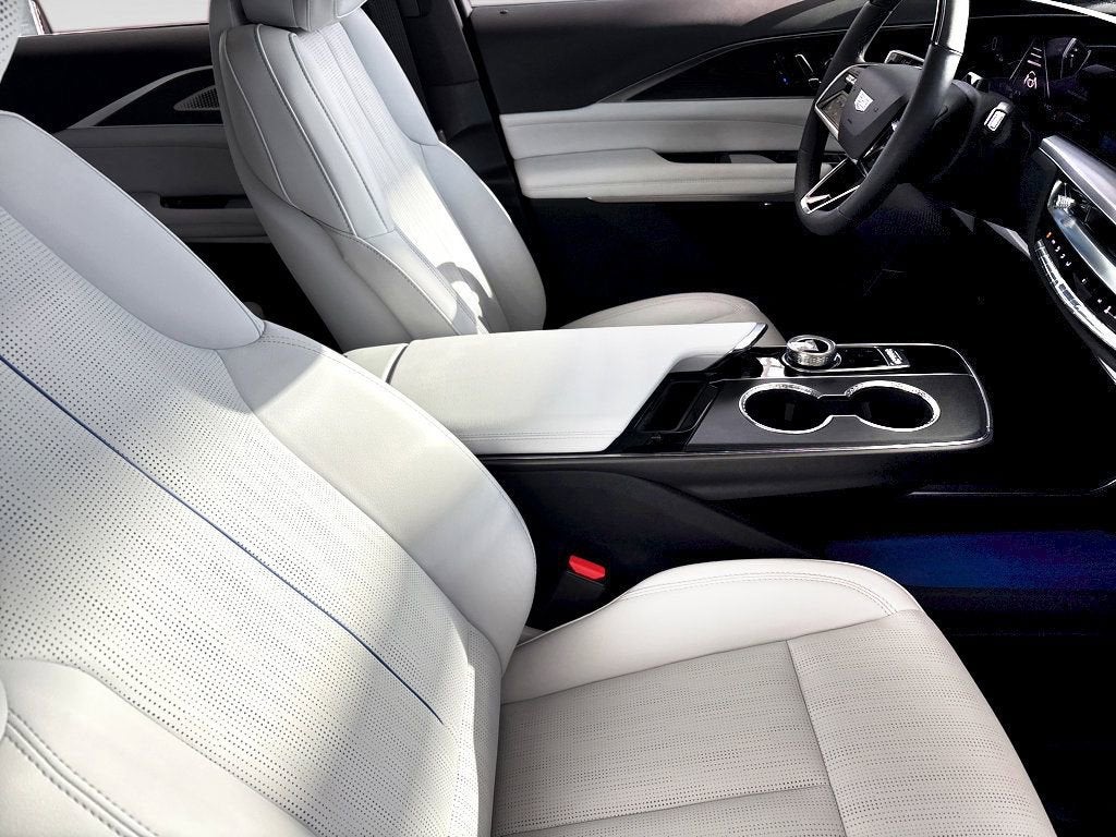 2026 Cadillac LYRIQ Premium Luxury