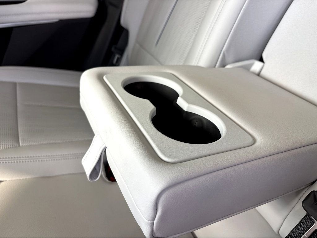 2026 Cadillac LYRIQ Premium Luxury