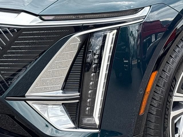 2027 Cadillac LYRIQ Premium Luxury