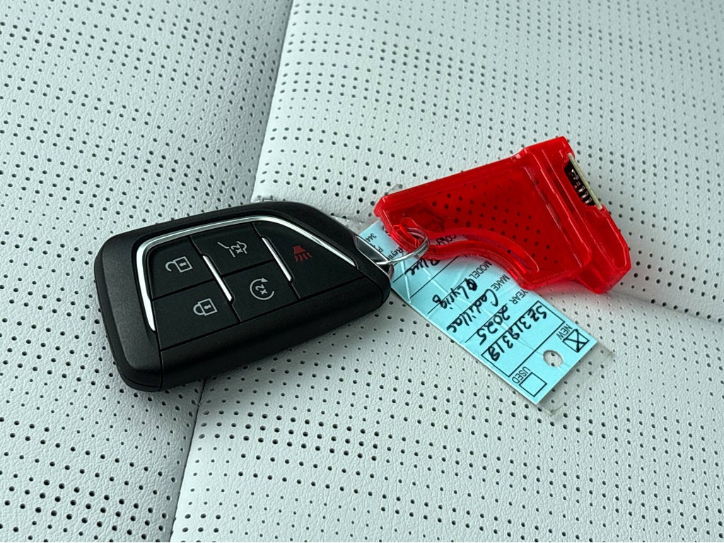 2025 Cadillac LYRIQ Sport 1