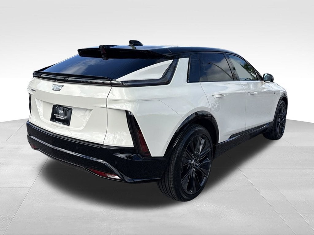 2027 Cadillac LYRIQ Signature Sport