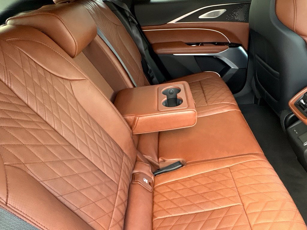 2027 Cadillac LYRIQ Signature Sport