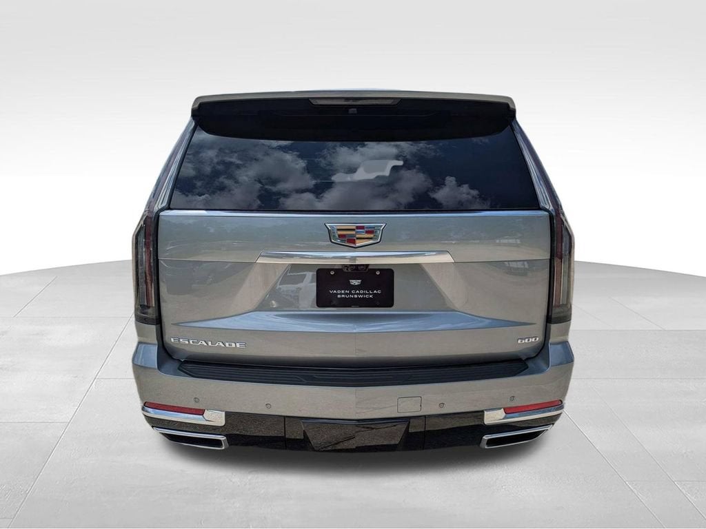 2026 Cadillac Escalade Luxury