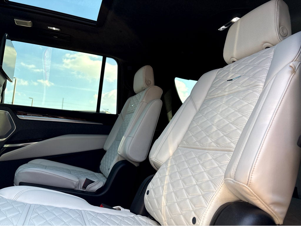 2026 Cadillac Escalade ESV Platinum Luxury