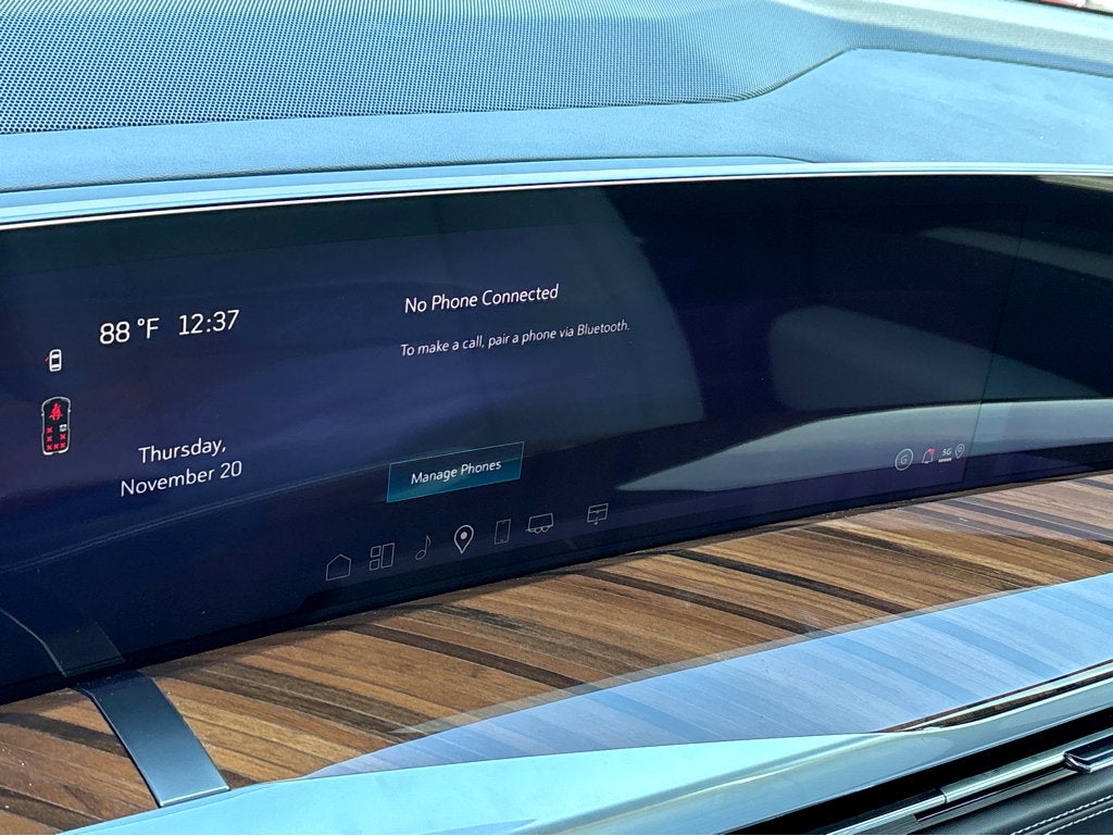 2026 Cadillac Escalade ESV Platinum Luxury