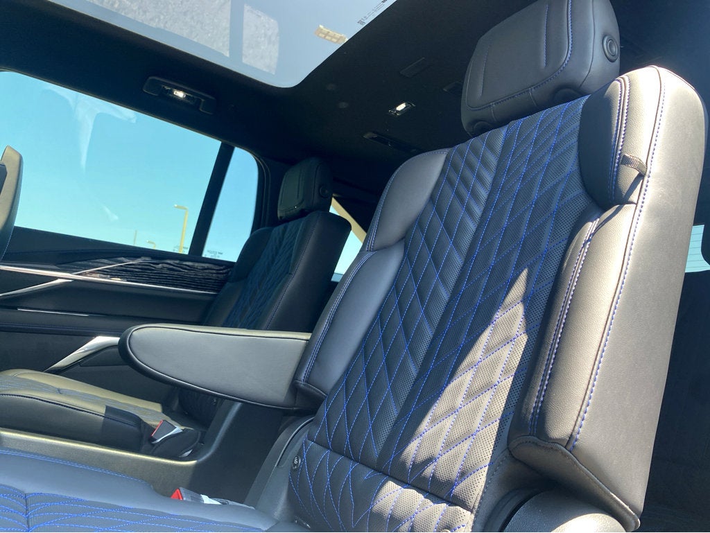 2026 Cadillac ESCALADE IQ Luxury