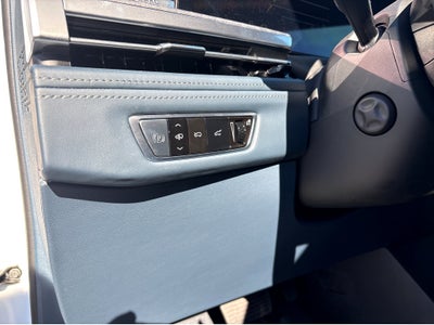 2025 Cadillac ESCALADE IQ Luxury 2