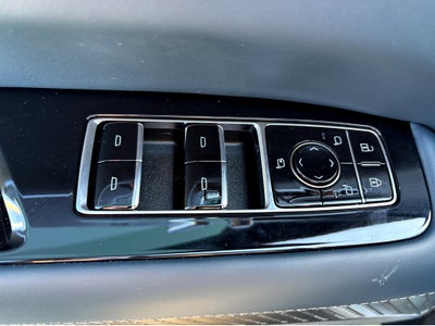 2025 Cadillac ESCALADE IQ Luxury 2