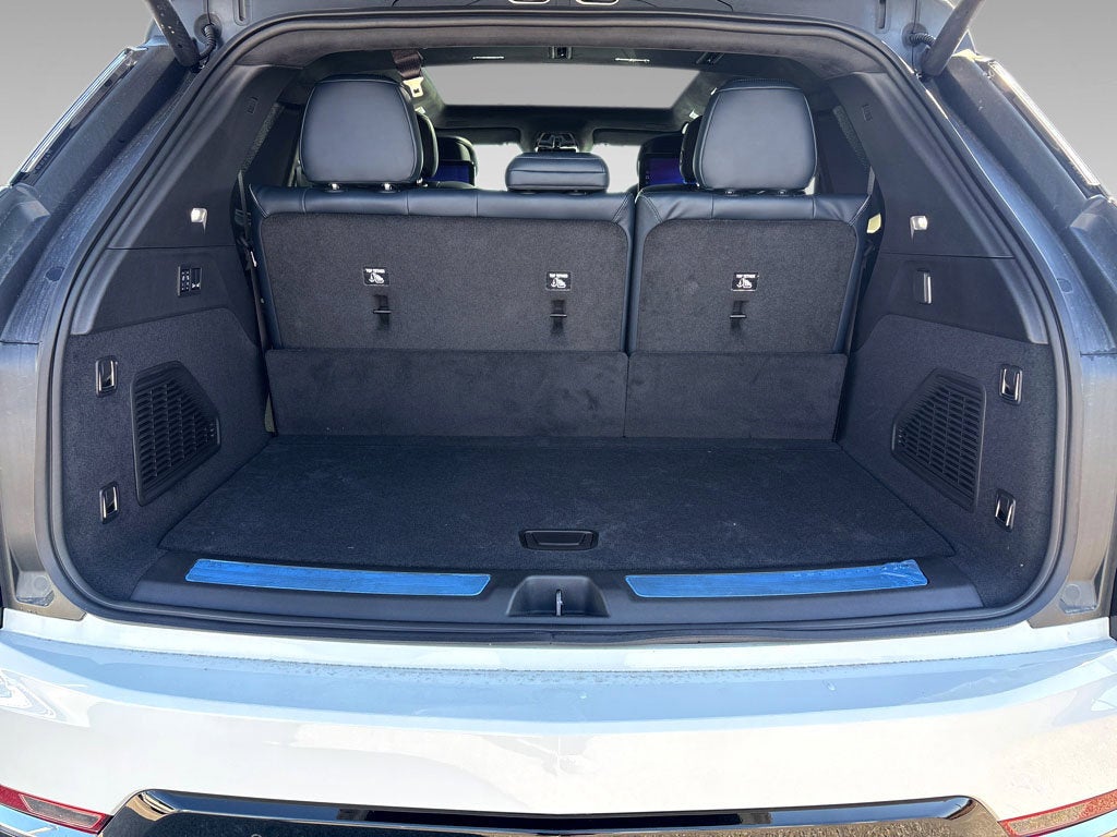 2025 Cadillac ESCALADE IQ Luxury 2