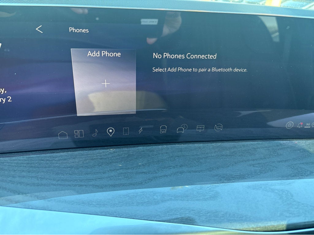 2025 Cadillac ESCALADE IQ Luxury 2