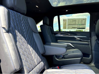 2025 Cadillac ESCALADE IQ Sport 1