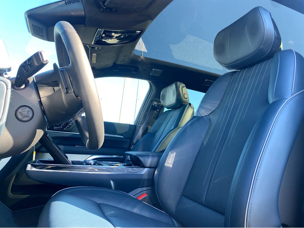 2025 Cadillac ESCALADE IQ Sport 2