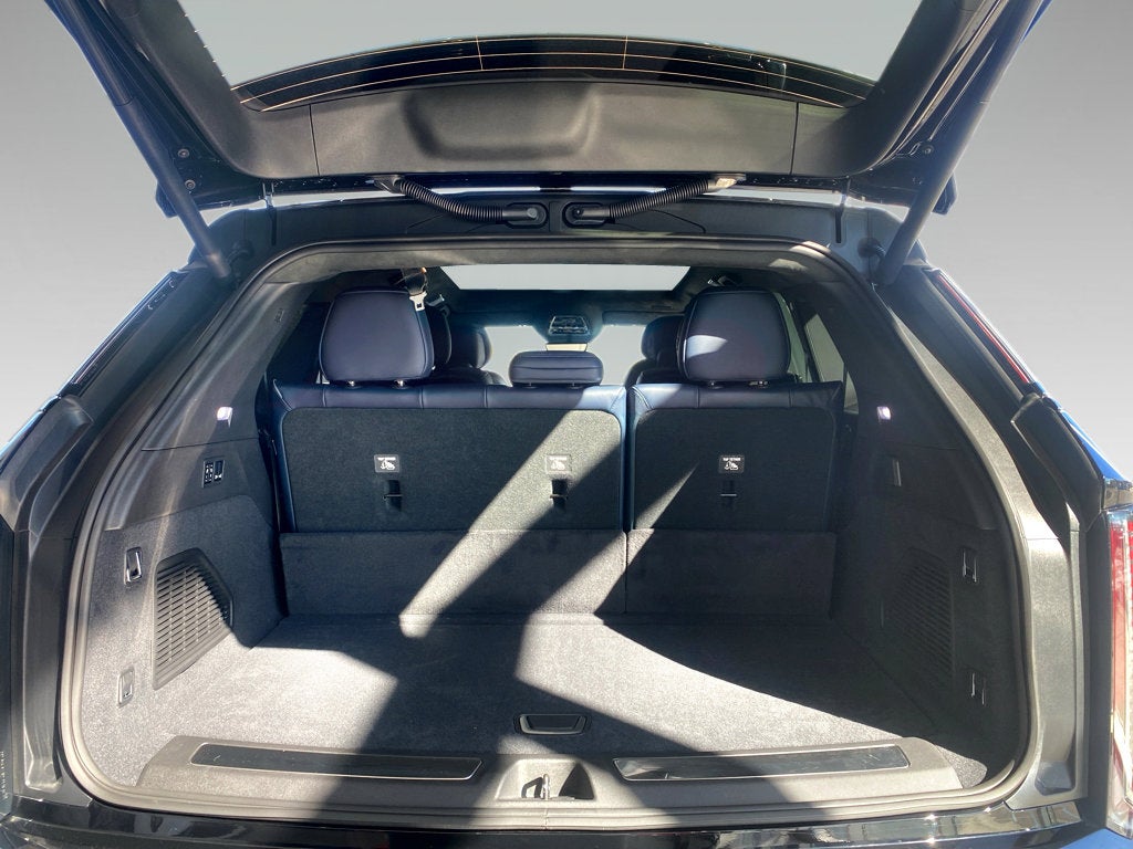 2025 Cadillac ESCALADE IQ Sport 2