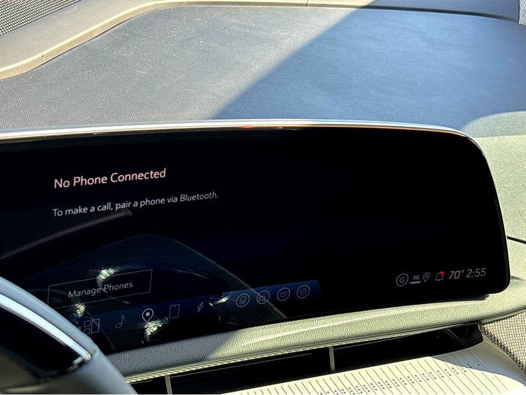 2026 Cadillac OPTIQ Luxury