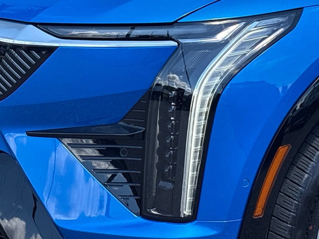 2027 Cadillac OPTIQ Luxury