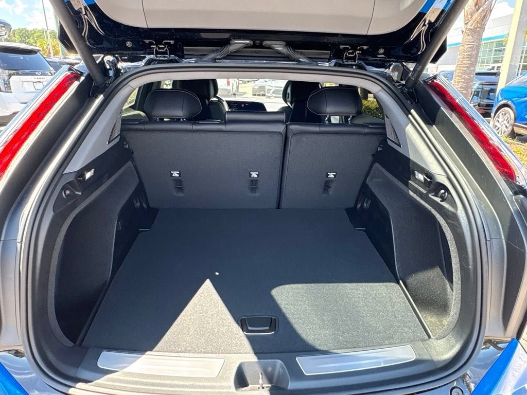 2027 Cadillac OPTIQ Luxury