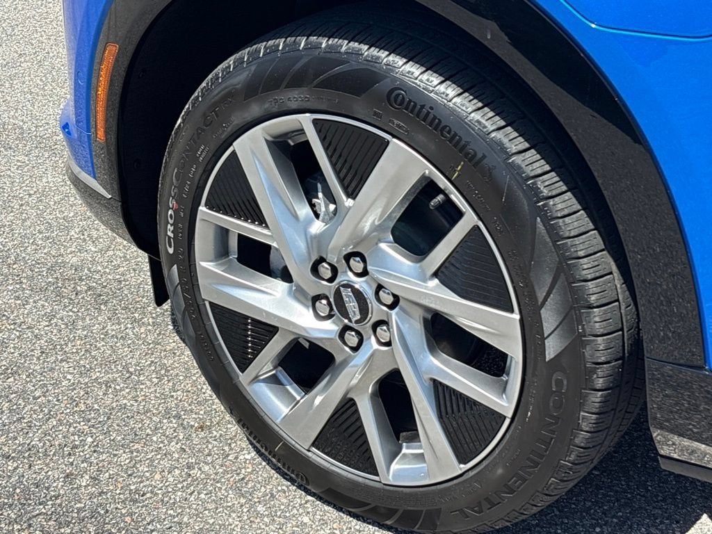 2027 Cadillac OPTIQ Luxury