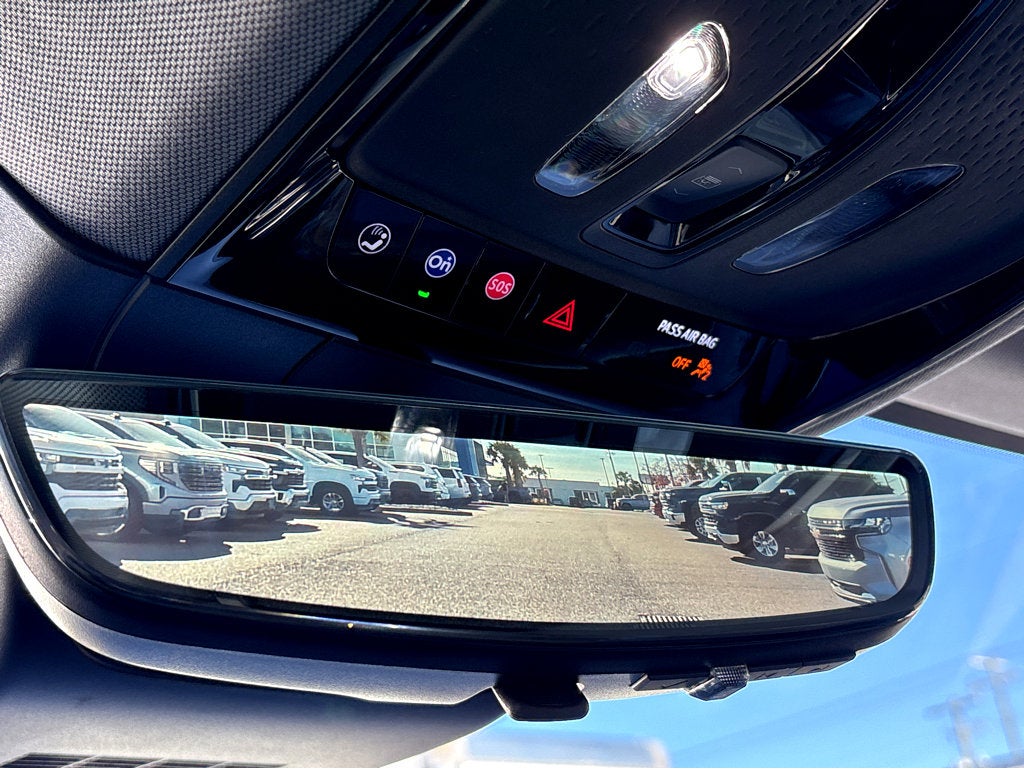 2026 Cadillac OPTIQ Premium Luxury