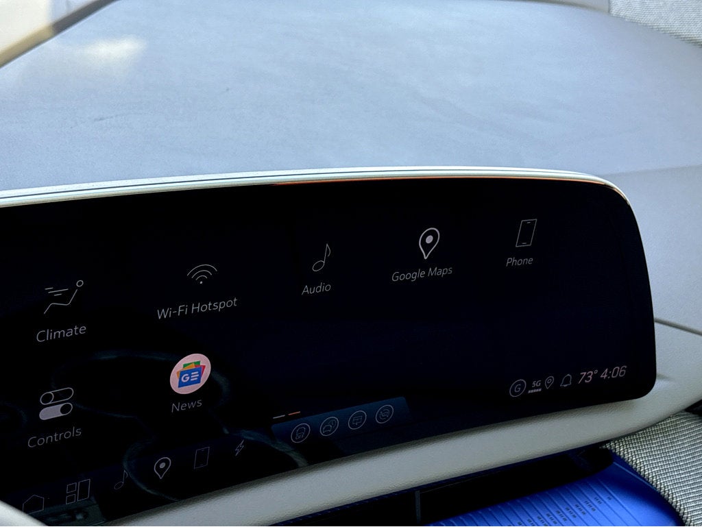 2026 Cadillac OPTIQ Premium Luxury