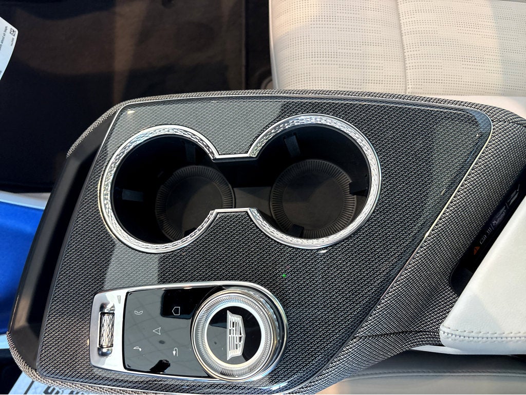 2026 Cadillac OPTIQ Premium Luxury