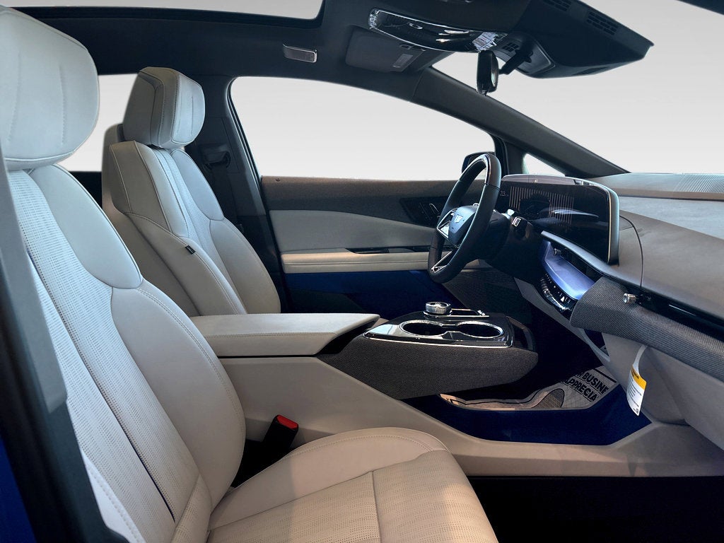 2026 Cadillac OPTIQ Premium Luxury