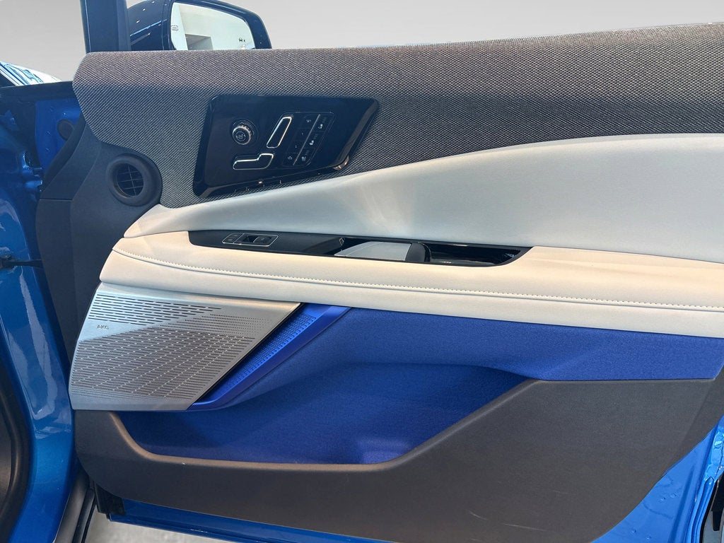 2026 Cadillac OPTIQ Premium Luxury