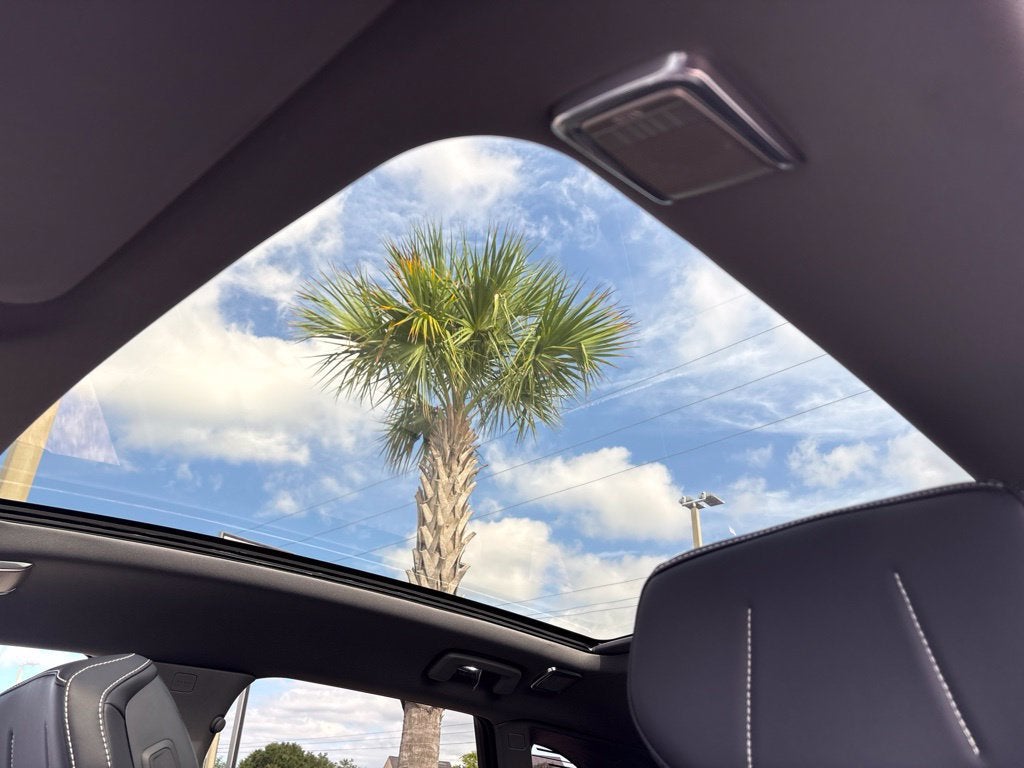 2027 Cadillac OPTIQ Premium Luxury