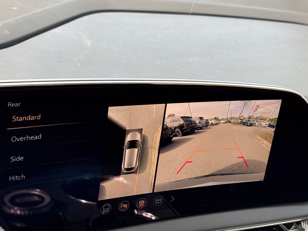 2027 Cadillac OPTIQ Premium Luxury