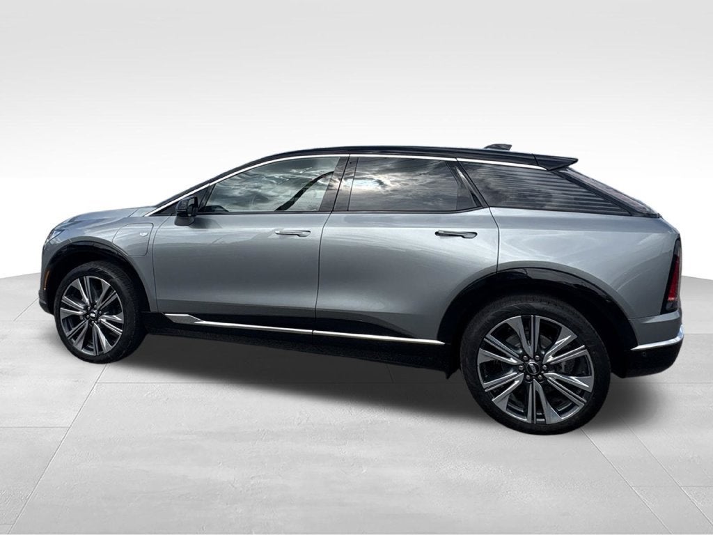 2027 Cadillac OPTIQ Premium Luxury