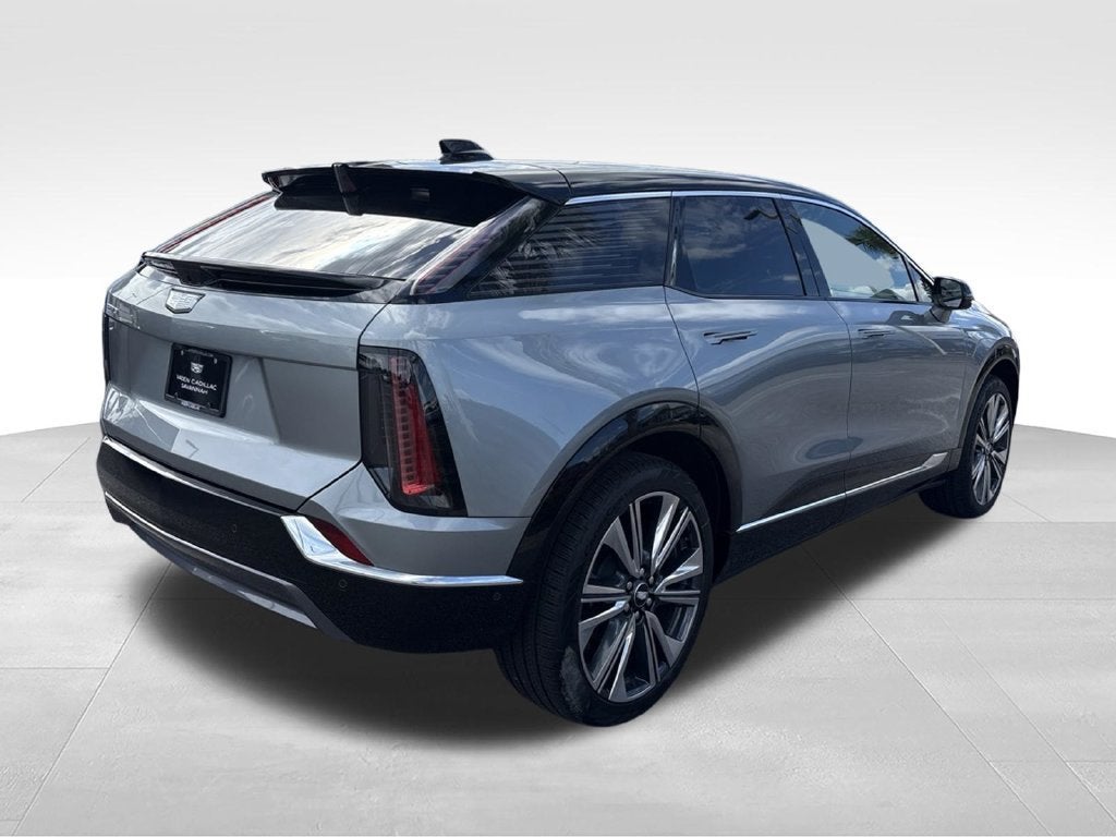 2027 Cadillac OPTIQ Premium Luxury