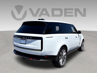 2025 Land Rover Range Rover SE