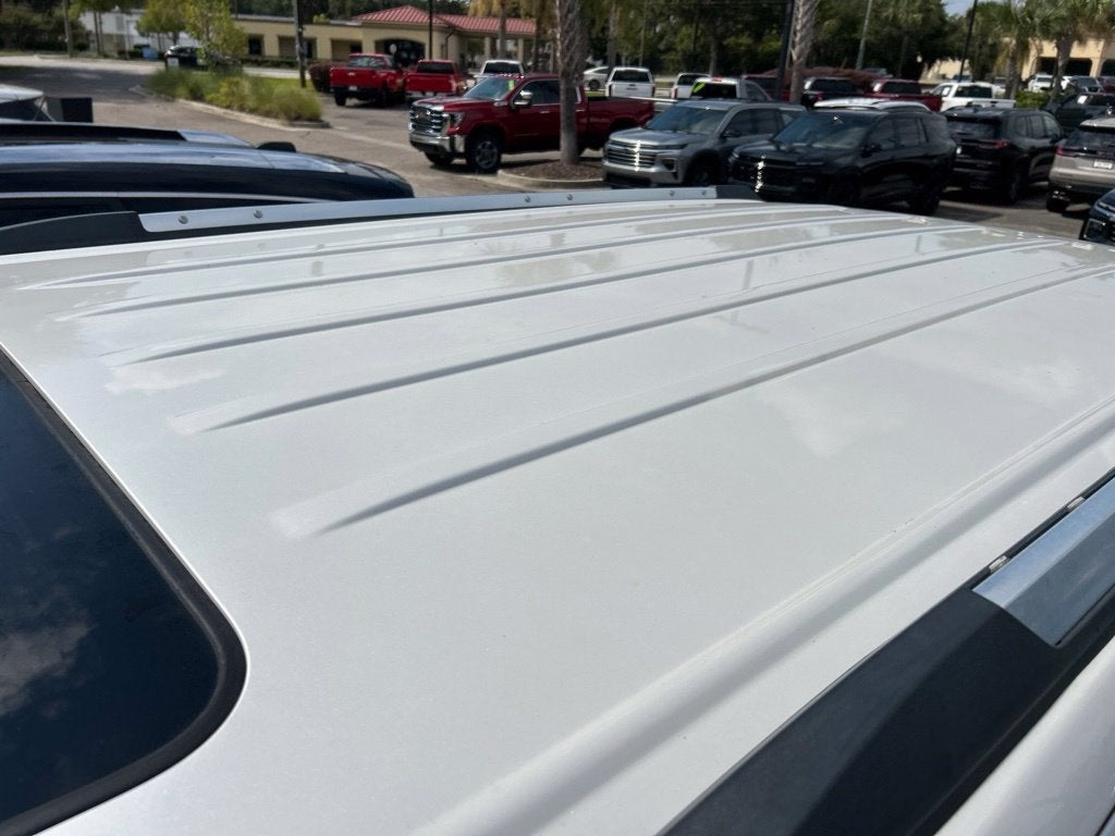 2016 GMC Yukon Base