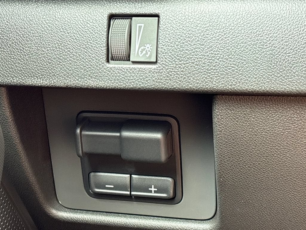 2026 GMC Canyon Base