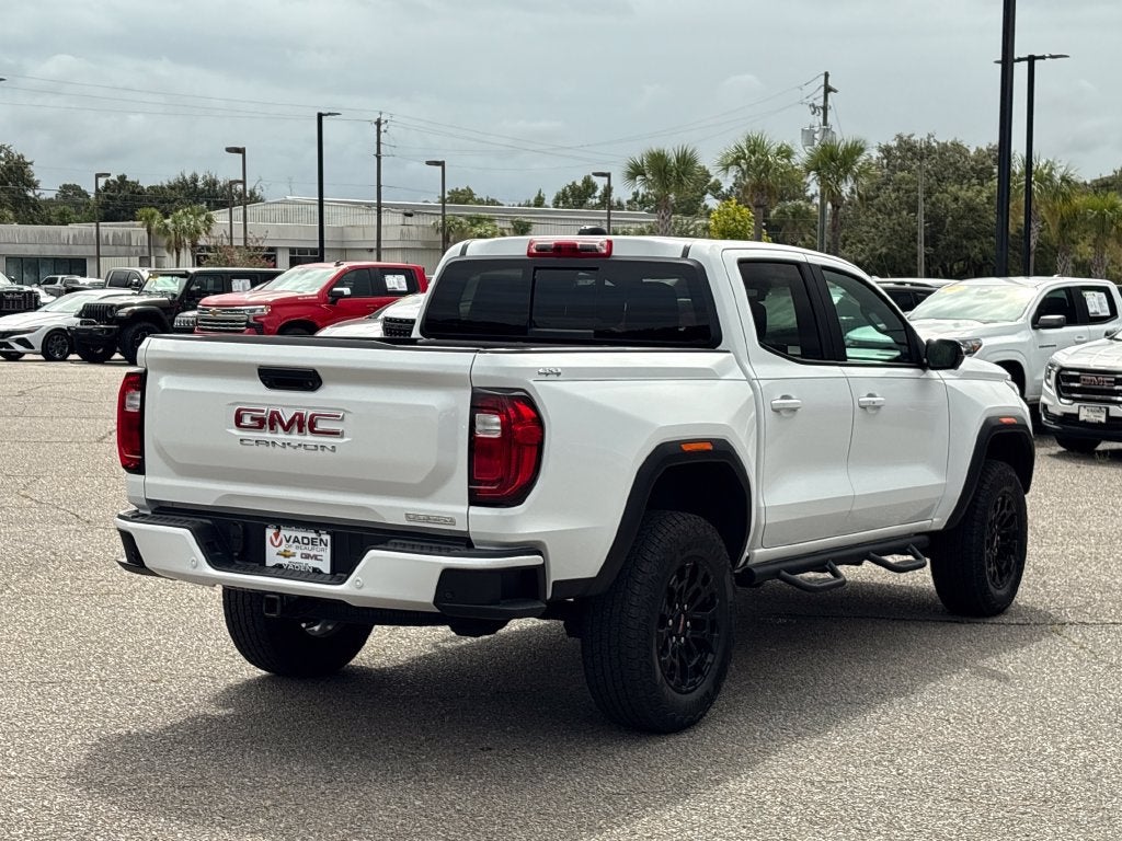 2026 GMC Canyon Base