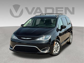 2017 Chrysler Pacifica Base