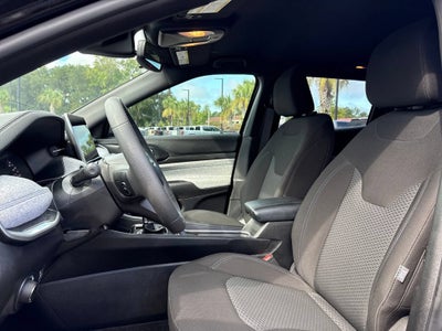 2024 Jeep Compass Base