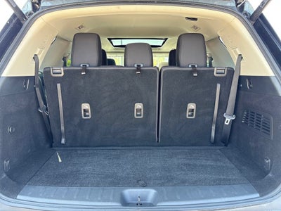2022 Nissan Pathfinder Base