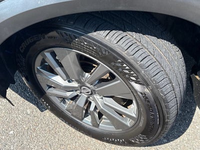 2022 Nissan Pathfinder Base