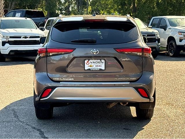 2021 Toyota Highlander Platinum