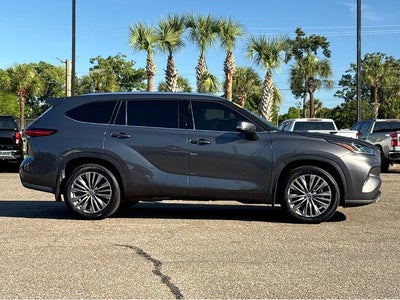 2021 Toyota Highlander Platinum