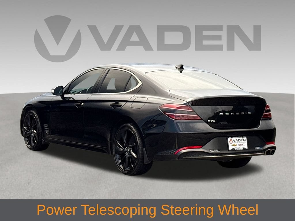 2023 Genesis G70 Base