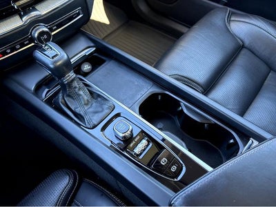 2021 Volvo XC60 Inscription