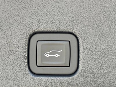 2025 Chevrolet Traverse Base