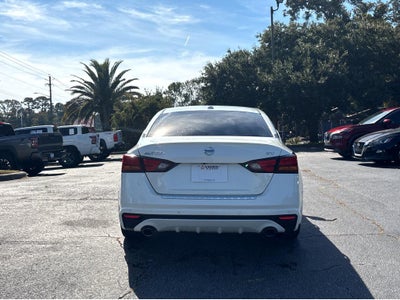 2021 Nissan Altima 2.5 SV